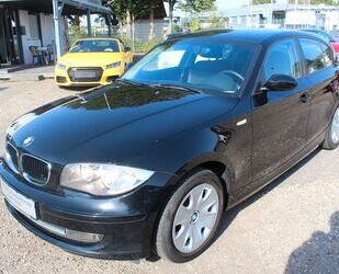 BMW BMW 118i Lim.*ADVANTAGE*Park Distance Control*Sitz Gebrauchtwagen