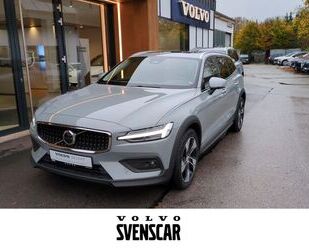 Volvo Volvo V60 Cross Country Cross Country Plus AWD B4 Gebrauchtwagen