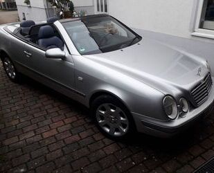 Mercedes-Benz Mercedes-Benz CLK320 ELEGANCE designo Klima Leder Gebrauchtwagen