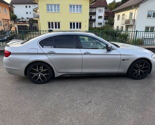 BMW BMW F10 520d *BI-XENON*SERVICE NEU* + FELGEN Gebrauchtwagen