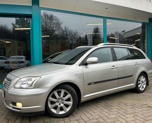 Toyota Toyota AVENSIS KOMBI 1.8 AUTOMATIK, KLIMAAUTOMATIK Gebrauchtwagen