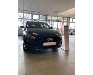 Hyundai Hyundai i30 cw Advantage Gebrauchtwagen