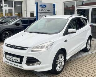 Ford Ford Kuga 1.5 Individual XENON*NAVI*WINTER Gebrauchtwagen