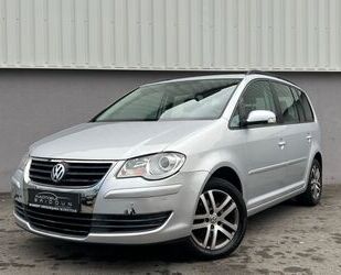 VW Volkswagen Touran Trendline EURO4 ALU KLIMA PDC Gebrauchtwagen