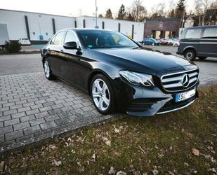 Mercedes-Benz Mercedes-Benz E 200 Autom. AMG-Paket innen und auß Gebrauchtwagen