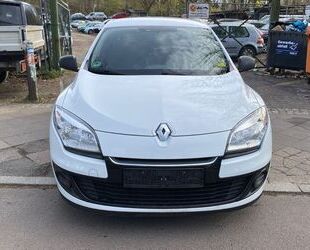 Renault Renault Megane III Lim. 5-trg. Authentique Gebrauchtwagen