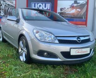 Opel Opel Astra Cosmo 1.9 CDTI KLIMA SHZ 6-GANG TUV NEU Gebrauchtwagen