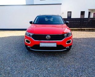 VW Volkswagen T-Roc Active 1,5 TSI OPF DSG 150 PS Sc Gebrauchtwagen