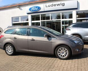 Ford Ford Focus Turnier 1.6 EcoBoost Titanium AHK Gebrauchtwagen