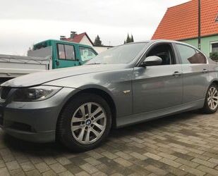 BMW BMW 325 XI Allrad 4x4 Automatik Gebrauchtwagen