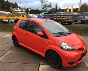 Toyota Toyota Aygo Basis *nur 38200 km* Gebrauchtwagen