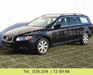 Volvo Volvo V70 T4 Kinetic Xenon/Navigation/PDC/Shz/AHK Gebrauchtwagen