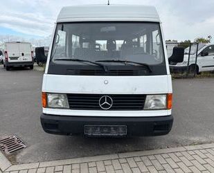 Mercedes-Benz Mercedes-Benz MB 100 9 Sitzer Gebrauchtwagen