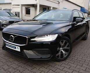 Volvo Volvo V60 B4 D Core|AHK|NAVI|PDC|R-CAM|SHZG|CARPLA Gebrauchtwagen