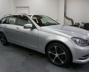 Mercedes-Benz Mercedes-Benz C 250 T-Modell,Xenon,Navi,Ahk,Pdc,Au Gebrauchtwagen