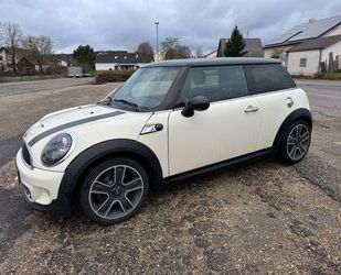 Mini MINI Cooper SD Diesel 2.0 Navi, Xenon, Klimaauto 2 Gebrauchtwagen