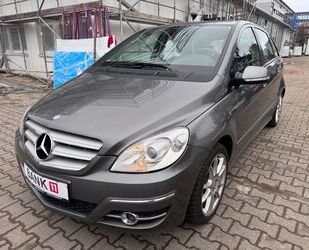 Mercedes-Benz Mercedes-Benz B 200 Navi PDC Teilleder Schiebedach Gebrauchtwagen