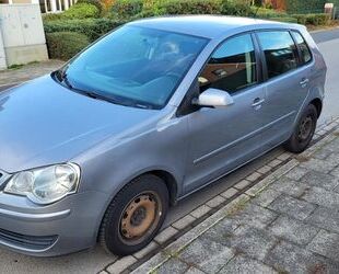 VW Volkswagen Polo 9N 1.4 *TÜV NEU*AHK*Inspektion fri Gebrauchtwagen