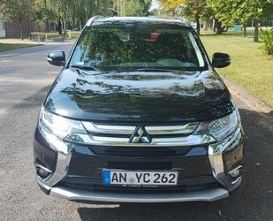 Mitsubishi Mitsubishi Outlander 2.2 DI-D Plus ClearTec 2WD Pl Gebrauchtwagen