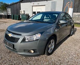 Chevrolet Chevrolet Cruze 1.8 LT AT Benziner Leather Gebrauchtwagen