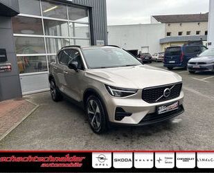 Volvo Volvo XC40 B3 B DKG Plus Dark+ACC+360+ Gebrauchtwagen