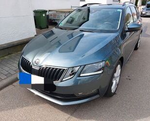 Skoda Skoda Octavia 2.0 TSI 4x4 DSG SOLEIL Combi SOLEIL Gebrauchtwagen