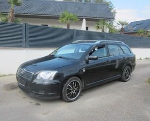 Toyota Toyota Avensis Kombi 2.2 D-CAT Sol 17 Zoll Klima E Gebrauchtwagen