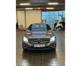 Mercedes-Benz Mercedes-Benz A 250 4MATIC AMG Line DCT AMG Line Gebrauchtwagen