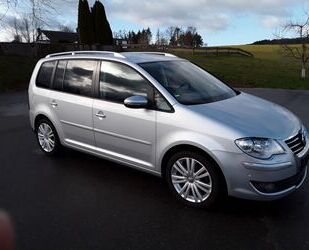 VW Volkswagen Touran 1.4 TSI Highline VHB Gebrauchtwagen