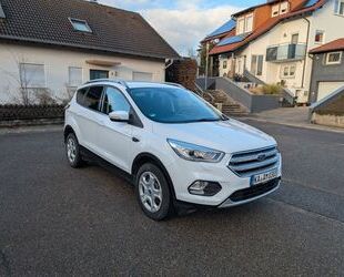 Ford Ford Kuga 1.5 EcoBoost, AHK, LED, Navi, Einparkass Gebrauchtwagen