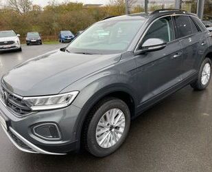 VW Volkswagen T-Roc 1,5TSi DSG Life Virtual Navi LED Gebrauchtwagen