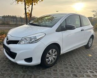 Toyota Toyota Yaris Basis. Erste Hand , Top Car Gebrauchtwagen