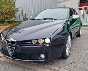 Alfa Romeo Alfa Romeo Alfa 159 Sportwagen Navi Bi-Xenon Leder Gebrauchtwagen