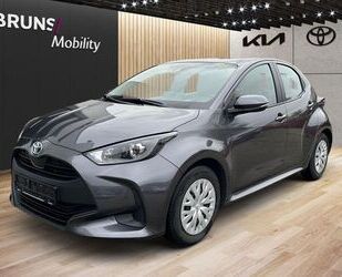 Toyota Toyota Yaris 1,5 l Hyb. Business Edition Navi Kame Gebrauchtwagen