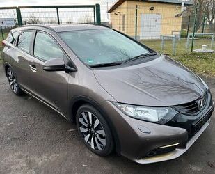 Honda Honda Civic 1.8 i-VTEC Sport Tourer Sport Gebrauchtwagen