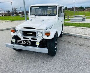 Toyota Toyota Land Cruiser BJ40 7 SEATS Gebrauchtwagen