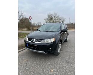 Mitsubishi Mitsubishi Outlander 2.0 DI-D Intense Intense Gebrauchtwagen