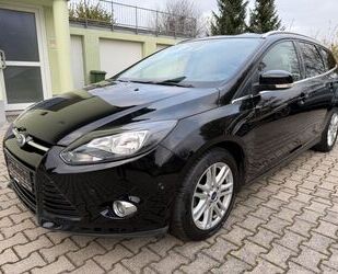 Ford Ford Focus Turnier Titanium *TÜV 11/2026* Navi SHZ Gebrauchtwagen