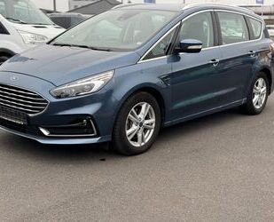 Ford Ford S-Max S-MAX Titanium 1. Hd. 8x fach ber Voll Gebrauchtwagen