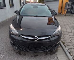 Opel Opel Astra J Sports Tourer Style Gebrauchtwagen