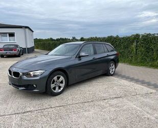 BMW BMW 320i Touring Gebrauchtwagen