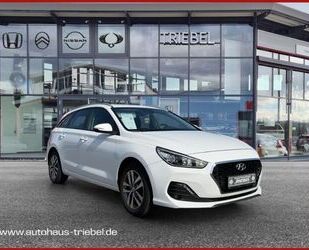 Hyundai Hyundai i30 Kombi Trend 1.4 °Klima°PDC°SHZ°NSW°Tem Gebrauchtwagen