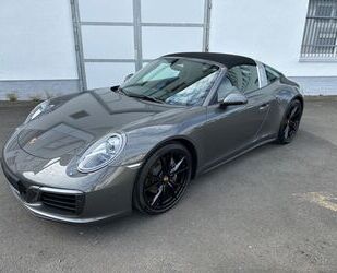 Porsche Porsche 991/911 Targa 4 PDK /Alu20