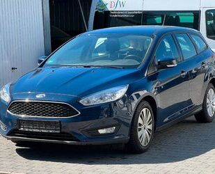 Ford Ford Focus Turnier Trend Navi*PDC*Euro6*1.Hand* Gebrauchtwagen