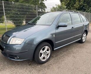 Skoda Skoda Fabia Combi 1.4 AHK KLIMA TÜV 10/2025 Gebrauchtwagen