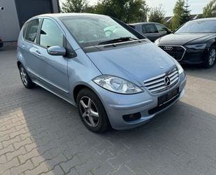 Mercedes-Benz Mercedes-Benz A 180 Elegance Klima Schiebed Temp M Gebrauchtwagen