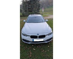 BMW BMW 320i Touring Sport Line NAVI/LED/SHZ/ALARM Gebrauchtwagen