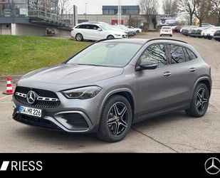 Mercedes-Benz Mercedes-Benz GLA 250 4M AMG+AHK+PANO+DISTRONIC+36 Gebrauchtwagen