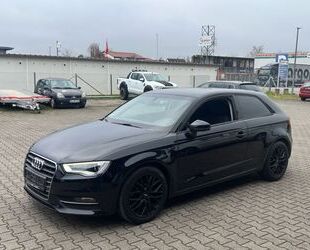 Audi Audi A3 2.0 TDI Ambition Bi-Xenon PDC MMI Gebrauchtwagen