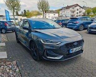 Ford Ford Focus Lim. ST-Line X Gebrauchtwagen